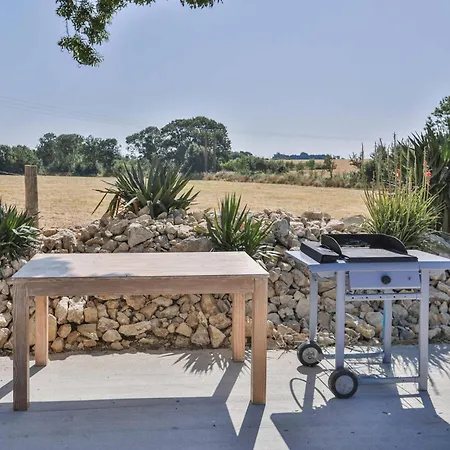 Villa En Pleine Campagne Proche De La *