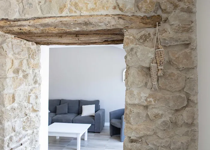 Vila En Pleine Campagne Proche De La