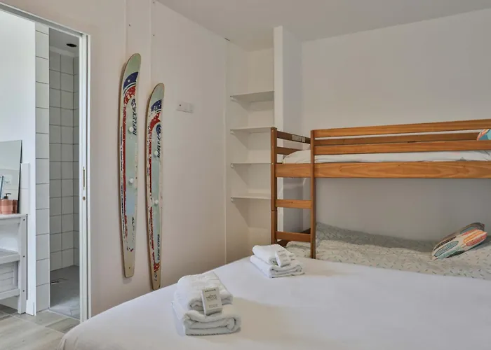 Vila En Pleine Campagne Proche De La *